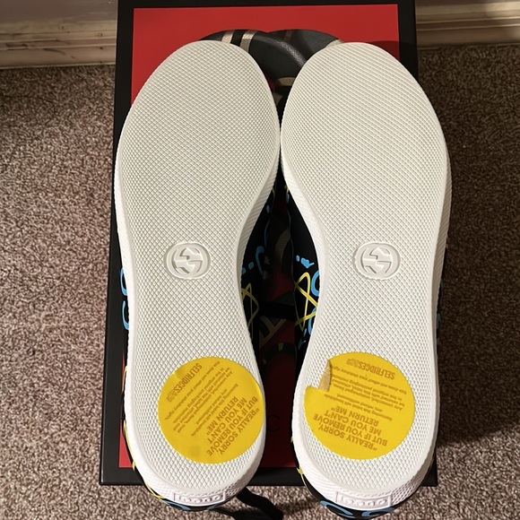 Gucci Ghost Sneaker - Picture 4 of 7